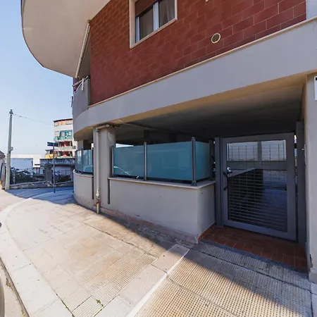 Wow Waterfront Бари