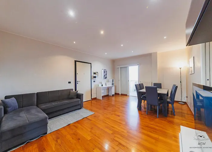 Wow Waterfront Apartment *