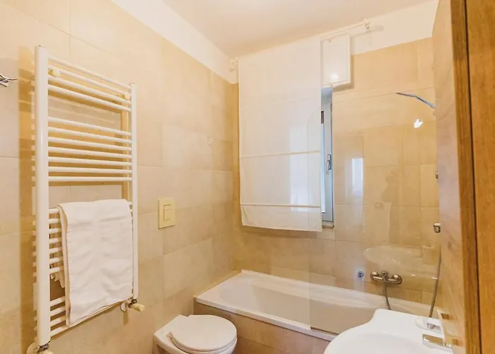 Wow Waterfront Apartament